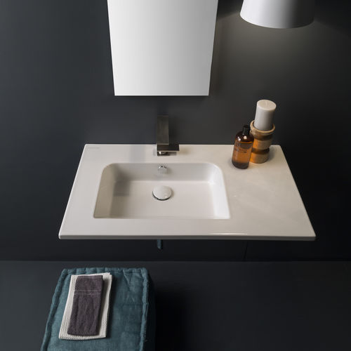 Wand-Waschbecken - 5211 - Scarabeo Ceramiche - Keramik / mit integrierter Waschtischplatte / rechteckig