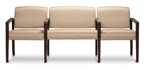 Moderner Stuhl - AMICO - Carolina Business Furniture - Leder / Gestell aus Holz / verbunden