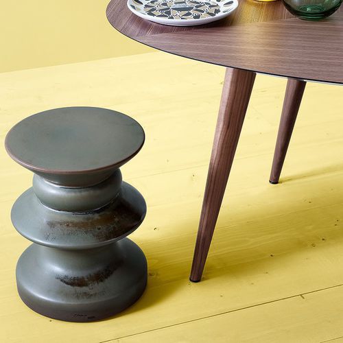 Beistelltisch / originelles Design - TETI - Zanotta - Feinsteinzeug / Gestell aus Steingut / rund