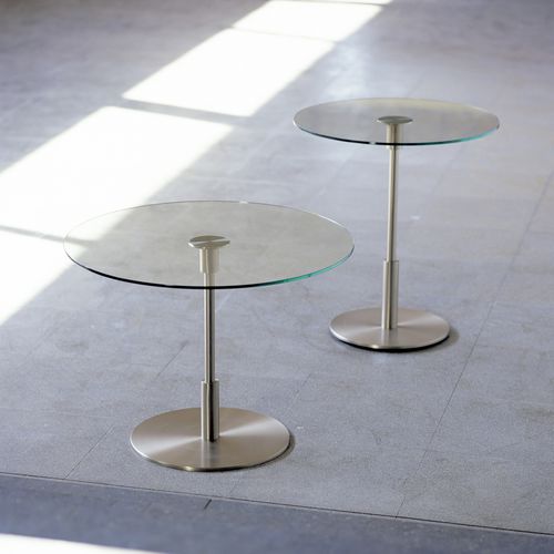 Moderner Beistelltisch - DIANA - Santa & Cole - Glas / Gestell aus Metall / rund
