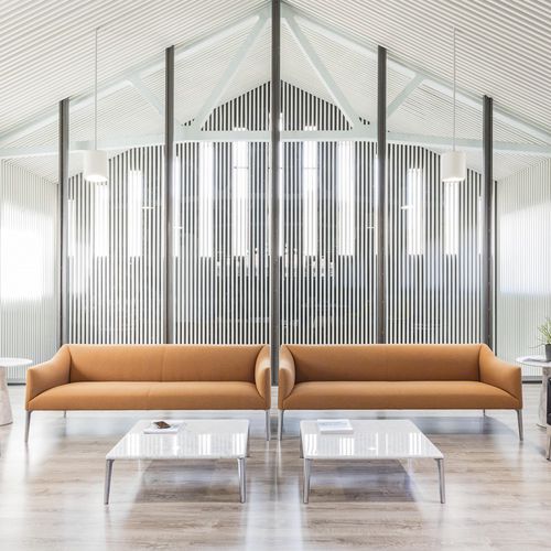 Moderner Couchtisch - COUVÉ - Andreu World - Aluminium / Gestell aus Metall / rechteckig
