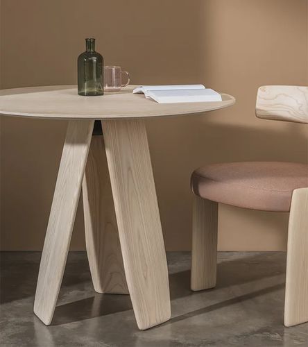 Moderner Couchtisch - ORU - Andreu World - Eiche / Carbon / Gestell aus Eiche