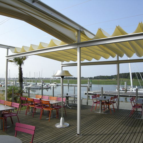Selbsttragende Pergola - ZIGZAG - Grand Voile - Aluminium / PVC Faltdach / einziehbar