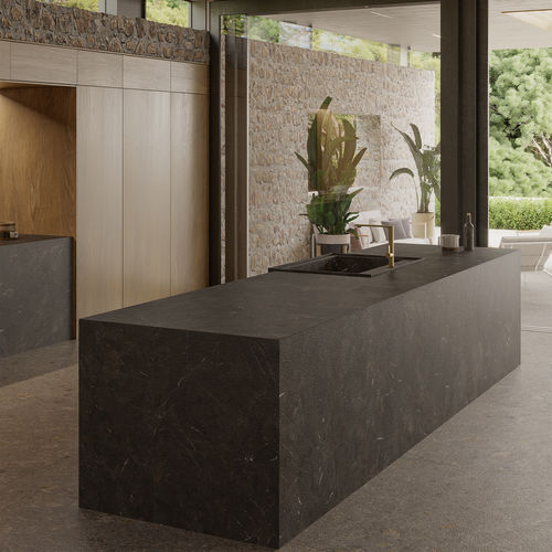 Feinsteinzeug-Arbeitsplatte - UMBRA ITOP MARRÓN BUSH-HAMMERED - INALCO - für Küche / braun / mit rechteckigen Kanten