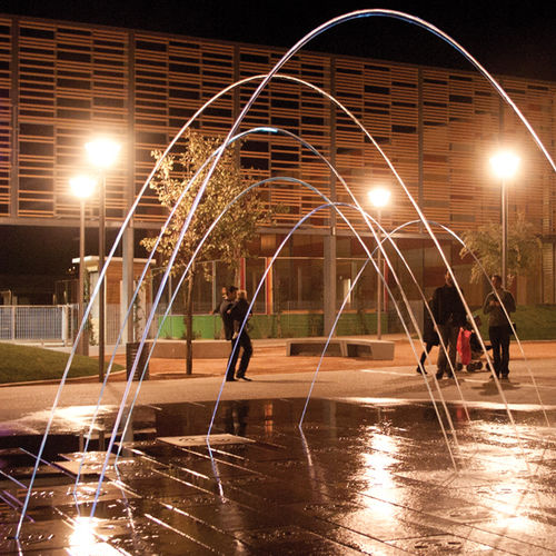 Fontäne - JUMPING - Fontana Fountains