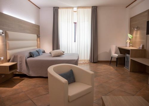 Modernes Hotelzimmer - MOBILSPAZIO S.r.l