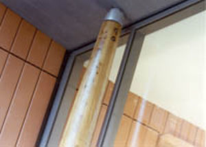 Holzpfeiler - AUSTERLITZ II - Haas - Lamellen