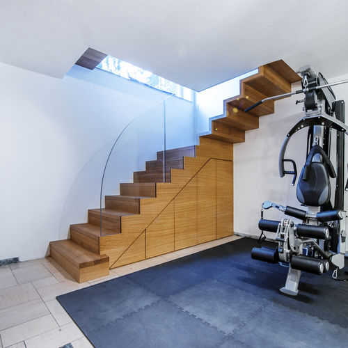Gerade Treppe - ZIGZAG CASE - Siller Stairs - Holzstufen / mit Holzstruktur / für Privatgebrauch