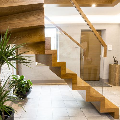 Halbgewendelte Treppe - ZIGZAG ROYAL - Siller Stairs - mit Stufen aus Eiche / mit Holzstruktur / für Privatgebrauch