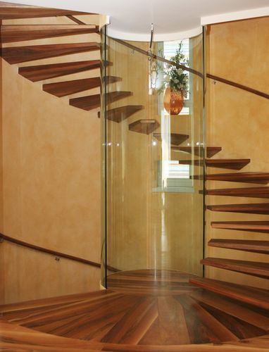 Runde Wendeltreppe - EUROPA CONICAL - Siller Stairs - Holzstufen / für Privatgebrauch / für professionellen Einsatz