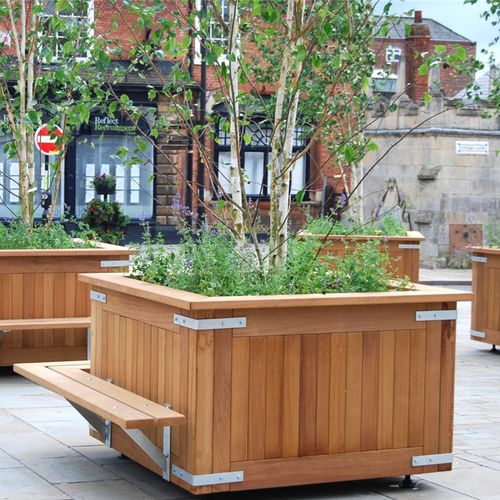Stahl-Pflanzkübel - CASTLETON  - Street Design - Holz / quadratisch / mit integrierter Bank