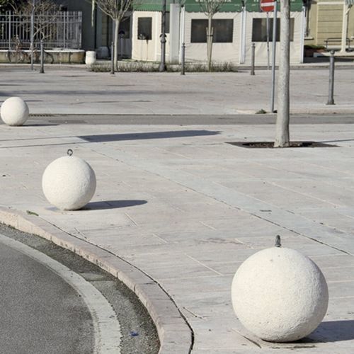 Sicherheits-Sperrpfosten - Q - Calzolari - stationär / Kunststein / hochbeständig