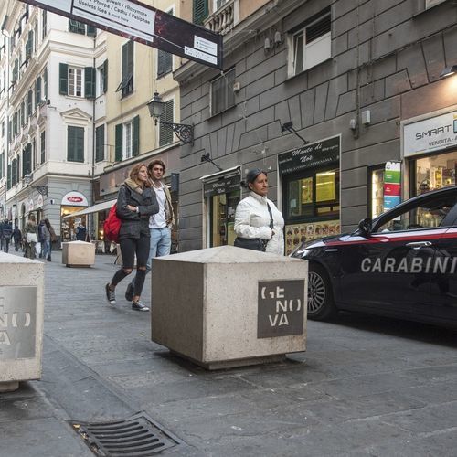 Sperrpfosten zur Terrorismusbekämpfung - Calzolari - Sicherheit / stationär / Kunststein