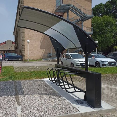 Smarter Ladestation - Calzolari - für Elektrofahrräder / fur Elektroscooter / für Straße