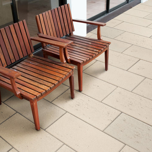 Betonplattenbelag - ROMAN TRAVERTINE - MASPE PAVINGS - Kunststein / für Außenbereich / Fußgänger