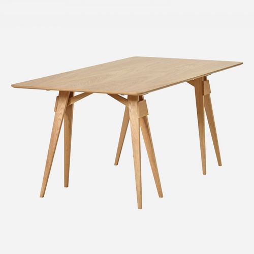 Moderner Tisch - ARCO - DESIGN HOUSE STOCKHOLM - Eiche / MDF / Gestell aus Massivholz
