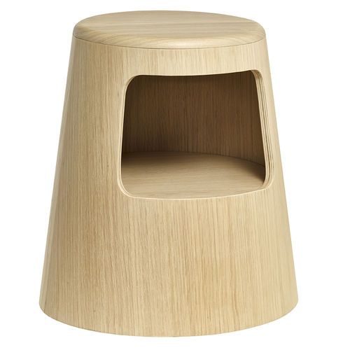 Moderner Hocker - WOODSTEP - pieperconcept - Eiche / Gestell aus Holz / mit Mittelfuß