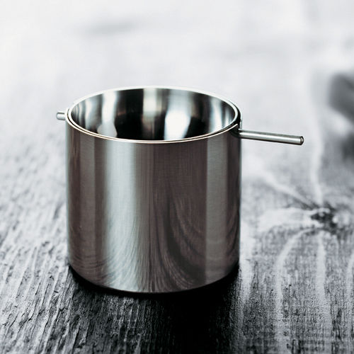 Edelstahl-Aschenbecher - AJ - STELTON - für Privatgebrauch