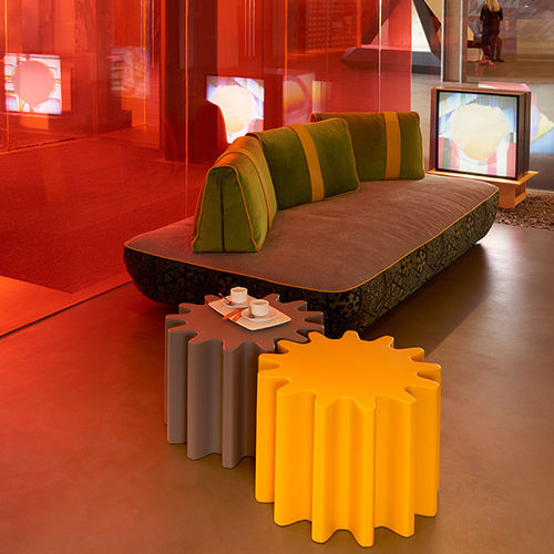 Couchtisch / originelles Design - GEAR - SLIDE - Polyethylen / modular / für Privatgebrauch