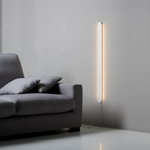 Wandleuchte / minimalistisches Design - MANOLO - Ole! Lighting - für Außenbereich / Aluminiumprofil / Holz