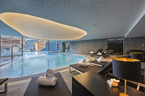 Schwimmbecken für Hotels - HOTEL W VERBIER - PISCINES CARRE BLEU - erdverlegt / Beton
