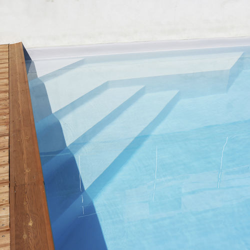 Beton-Schwimmbadtreppe - CERALP GRENOBLE - PISCINES CARRE BLEU