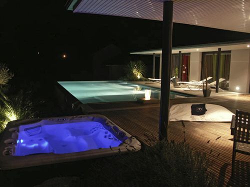 Einbau-Whirlpool - PAU - PISCINES CARRE BLEU - quadratisch / Zweisitzer / für Privatgebrauch