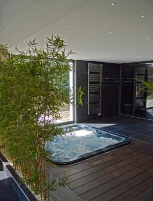 Einbau-Whirlpool - MONTAGNY 69 - PISCINES CARRE BLEU - quadratisch / Viersitzer / für Privatgebrauch