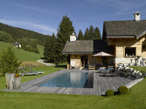 Schwimmbecken für Außenbereich - GRENOBLE. - PISCINES CARRE BLEU - erdverlegt / Beton
