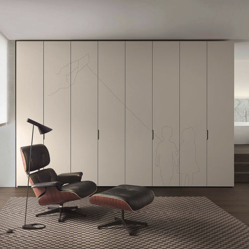 Moderner Kleiderschrank - DECOR - Olivieri - lackiertes Holz / Holzfurnier / Sperrholz