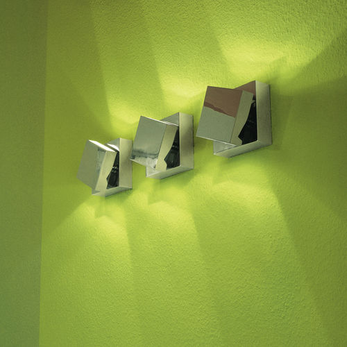 Moderne Wandleuchte - SCOBO : UP & DOWN W - BRUCK - für den Innenraum / Aluminium / quadratisch
