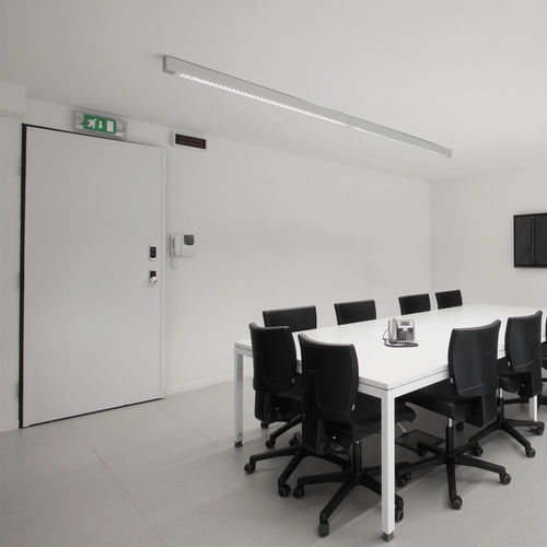 Aufbauleuchte - GYON C - Intra Lighting d.o.o. - fluoreszierend / linear / Aluminium