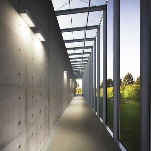 Moderne Wandleuchte - CONCRETE - Simes - für den Innenraum / Glas / Aluminium