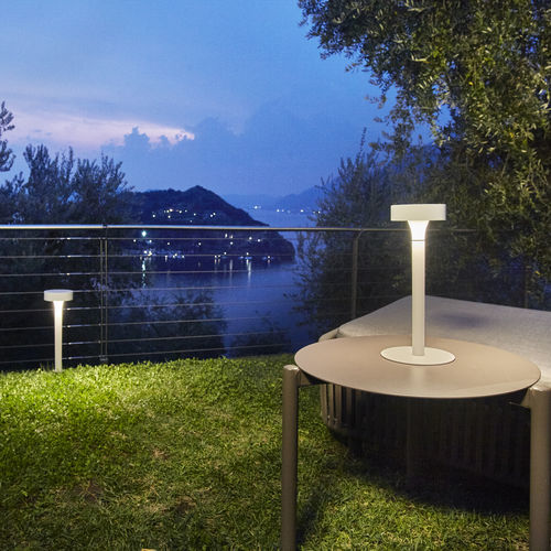 Tragbare Lampe - TRÈS JOLIE - Simes - Metall / modern / mit Akku