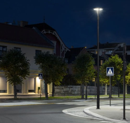 Straßenlaterne - ARYA - AEC Illuminazione - modern / Aluminiumguss / mit Diffusor aus Hartglas