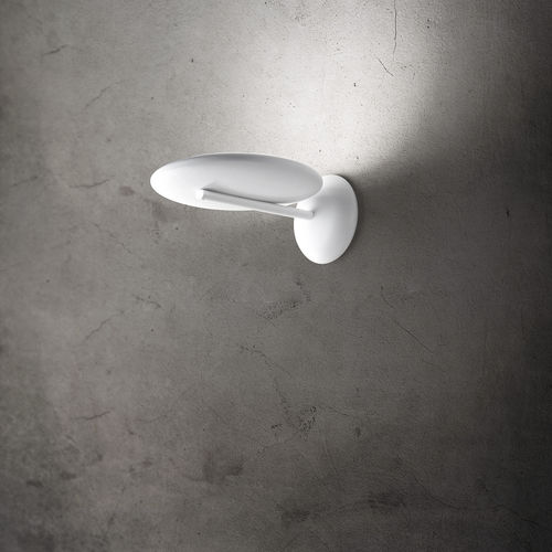 Moderne Wandleuchte - VIVALDI_W - LINEA LIGHT GROUP - für den Innenraum / Aluminium / Polymethylmethacrylat (PMMA)