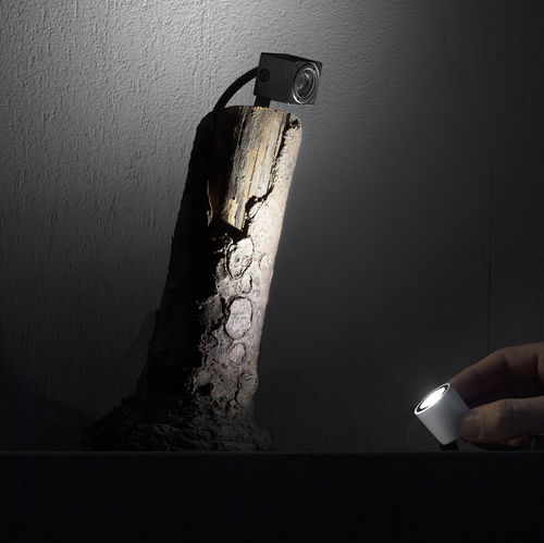 Strahler für Aufbau - EYELET - LINEA LIGHT GROUP - LED / quadratisch / IP65