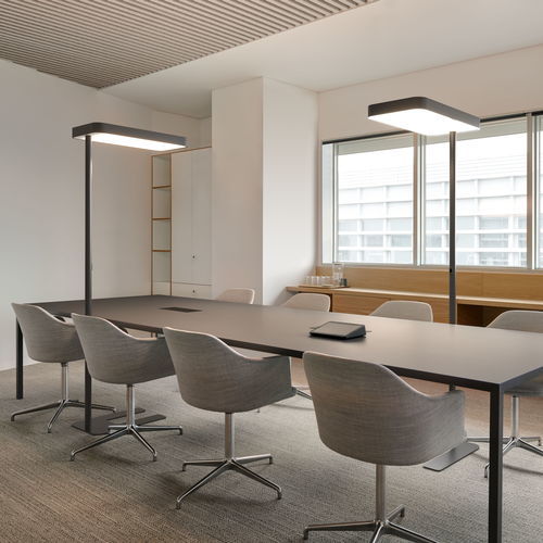 Bodenlampe - @-WORK ONE SENSO DIM - PROLICHT - Aluminium / modern / schnurlos