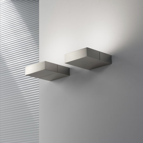 Moderne Wandleuchte - QUADRAT - Carpyen, - für den Innenraum / Aluminium / quadratisch