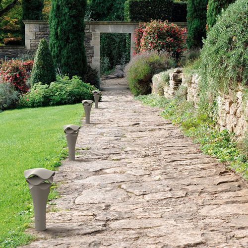 Leuchtpoller für Garten - CORNET B/52 - BOVER Barcelona - für öffentliche Bereiche / modern / Aluminium