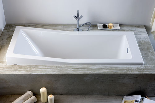 Acryl-Badewanne - FOSTER: 6647 - HOESCH - weiß