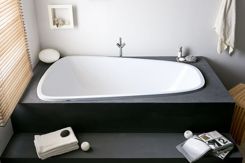 Holzbadewanne - SINGLEBATH: 3688 - HOESCH - Acryl / doppelt / weiß