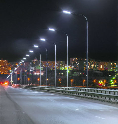 Straßenlaterne - CORONA STREET EVO - LENA LIGHTING - modern / Aluminiumguss / Glas