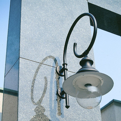 Klassische Wandleuchte - NA29  - F.P.H. Art Metal Sp.J. - für Außenbereich / Aluminium / rund