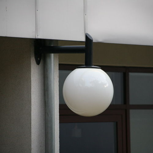 Moderne Wandleuchte - NA6 - F.P.H. Art Metal Sp.J. - für Außenbereich / Aluminiumguss / rund