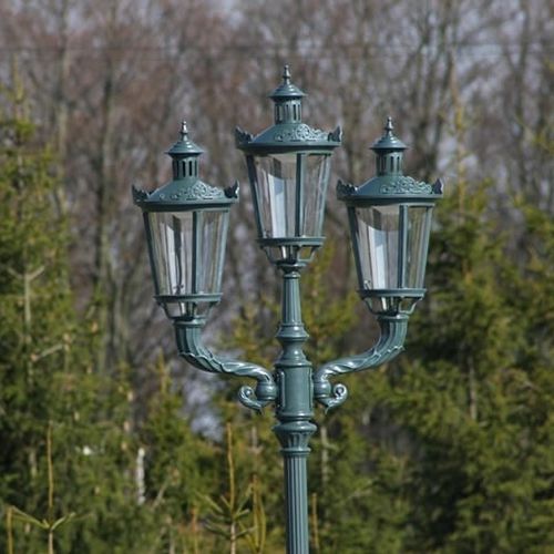 Garten-Lichtmast - MC7 - F.P.H. Art Metal Sp.J. - klassisch / Metall / LED