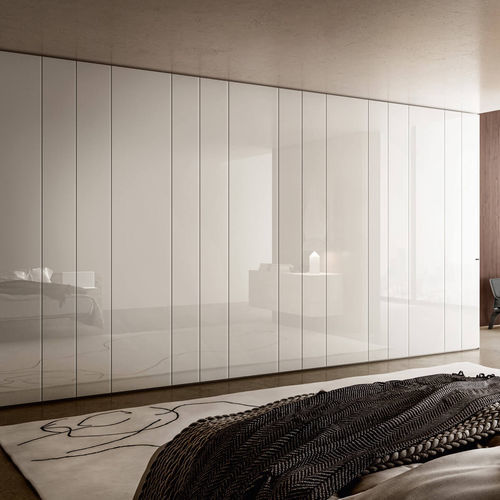 Wandmontierter Kleiderschrank - N.O.W  - LAGO - modern / lackiertes Holz / Glas