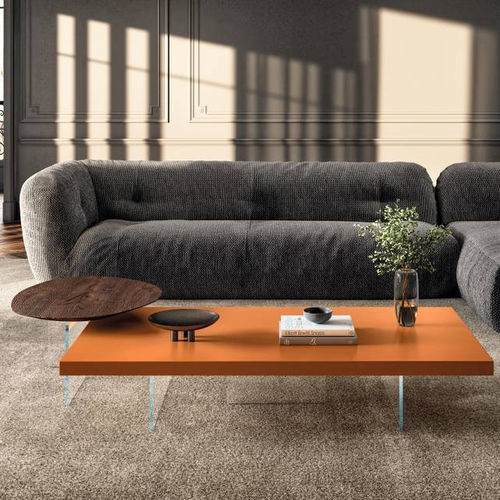 Moderner Couchtisch - Air  - LAGO - lackiertes Holz / Gestell aus Glas / quadratisch