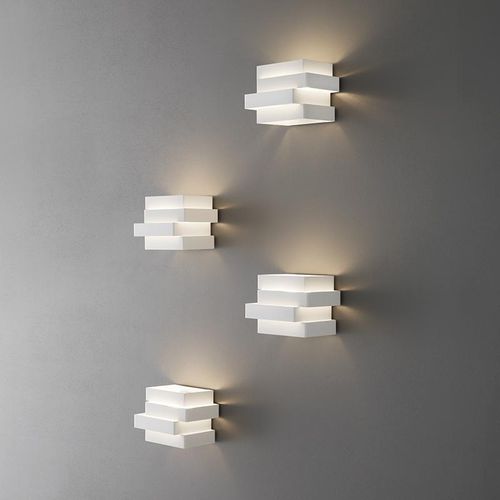 Moderne Wandleuchte - ESCAPE - Karboxx - für den Innenraum / aus lackiertem Metall / linear