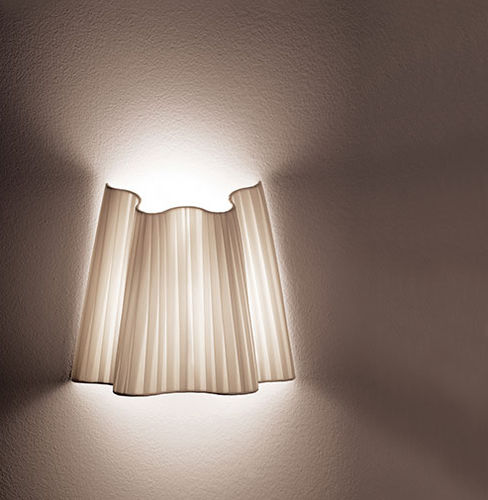 Moderne Wandleuchte - FORMOSA - Antonangeli Illuminazione . - für den Innenraum / Metall / für Privatgebrauch
